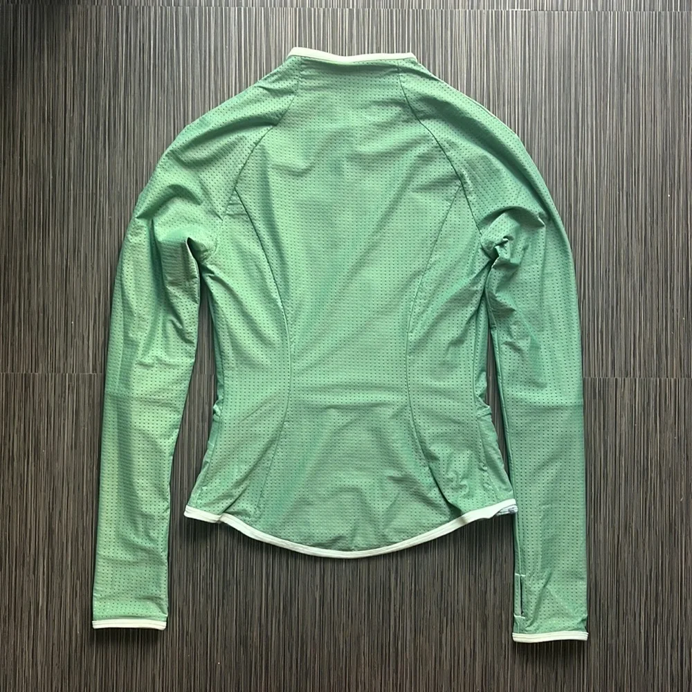 Lululemon | Find Your Bliss Jacket | Size 4